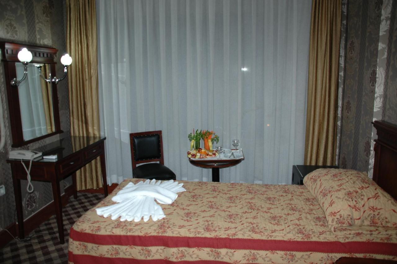 Kecik Hotel 伊斯坦布尔 外观 照片